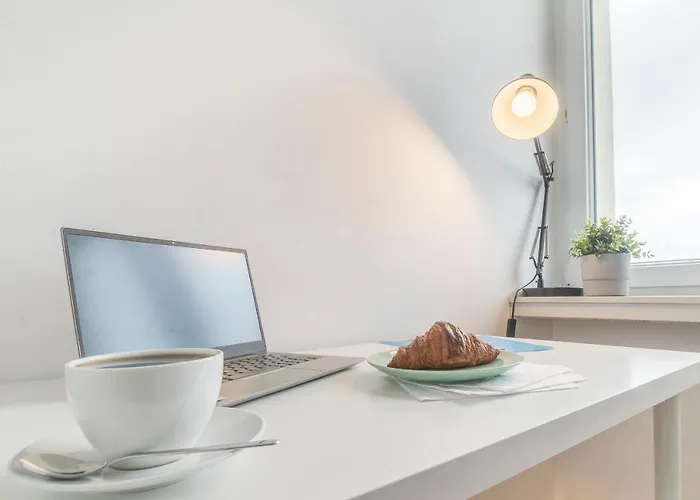 Rent Like - Legnicka 24 *