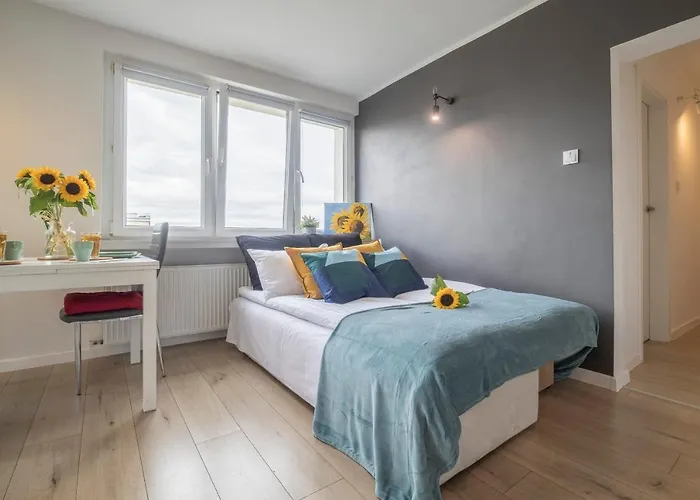 Szálloda Rent Like - Legnicka 24 *