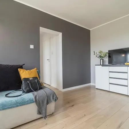 Rent Like - Legnicka 24 Wroclaw