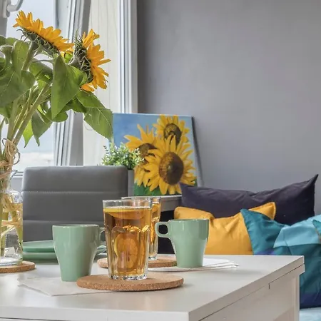 Rent Like - Legnicka 24 Hotel Wroclaw